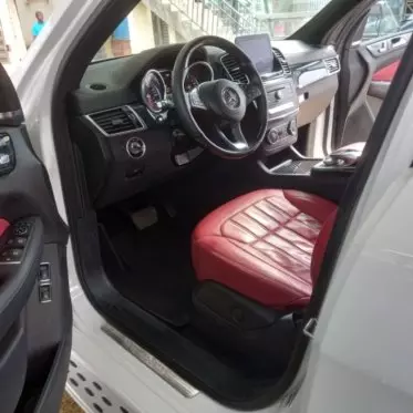 Mercedes-Benz GLS 450