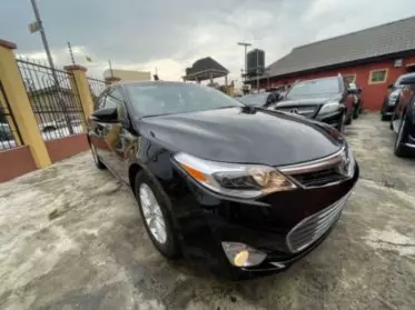 Toyota Avalon