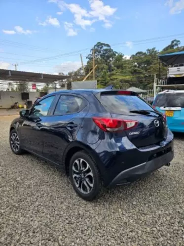 Mazda Demio