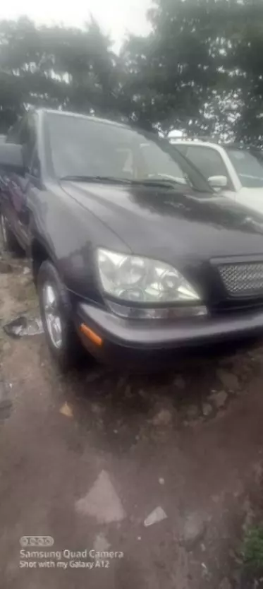 Lexus RX 300