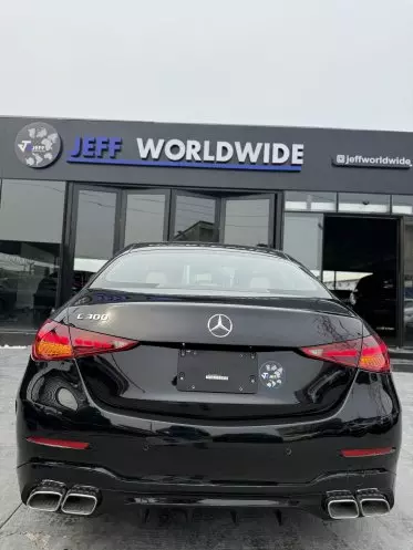 Mercedes-Benz 300