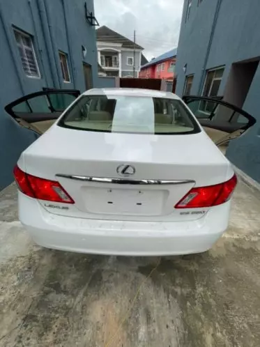 Lexus ES 350