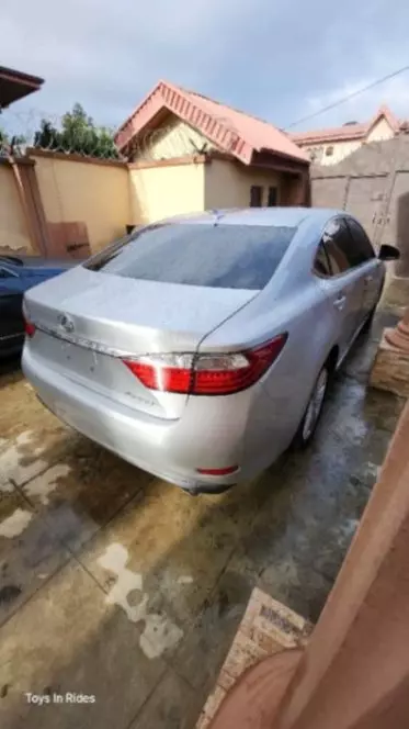 Mercedes-Benz E 350
