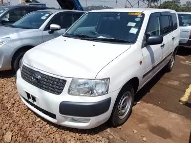 Toyota Succeed