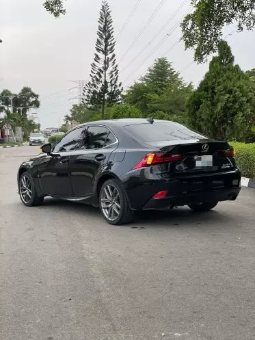 Lexus IS 350
