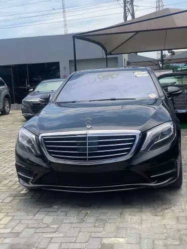 Mercedes-Benz S 550