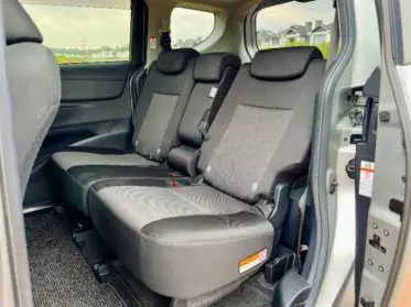 Toyota Sienta Hybrid