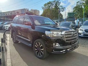 Toyota Landcruiser Prado