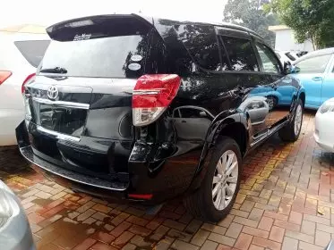 Toyota Vanguard