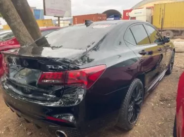 Acura TLX