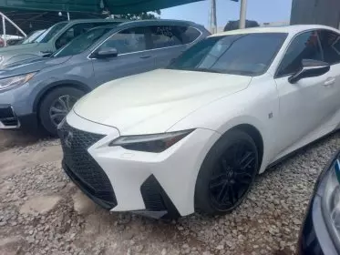 Lexus IS 350