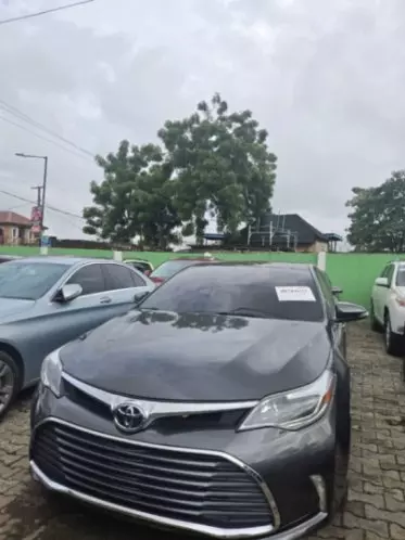 Toyota Avalon