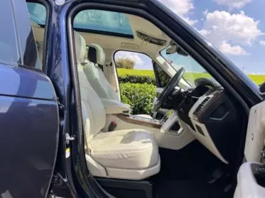 RANGE ROVER Vogue