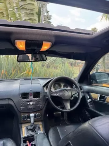 Mercedes-Benz C 200