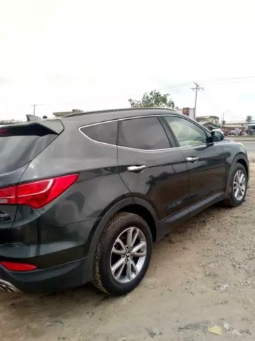 Hyundai Santa FE