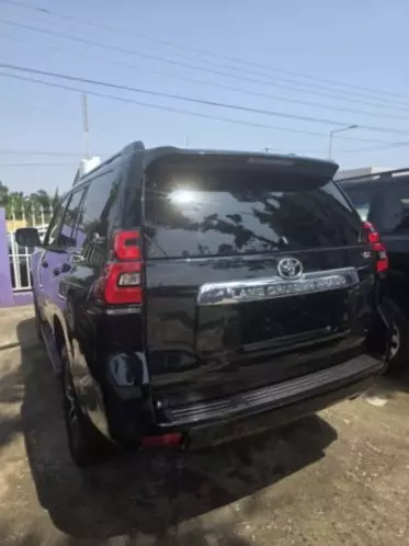 Toyota Landcruiser Prado