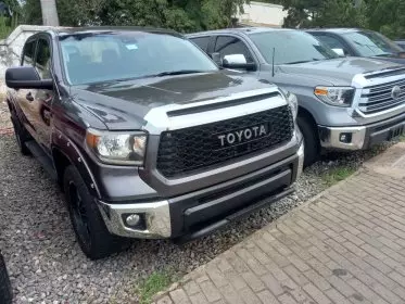 Toyota Tundra