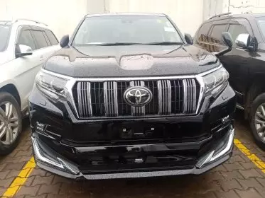 Toyota Landcruiser Prado