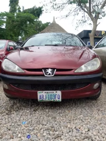 Peugeot 206