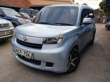 Toyota Bb