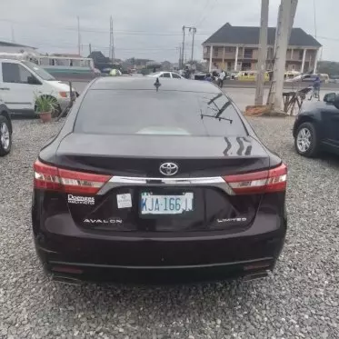 Toyota Avalon