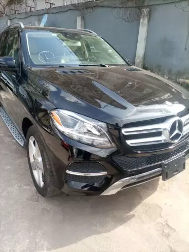 Mercedes-Benz GLE 350