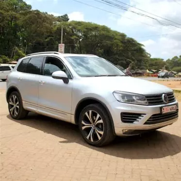 Volkswagen Touareg