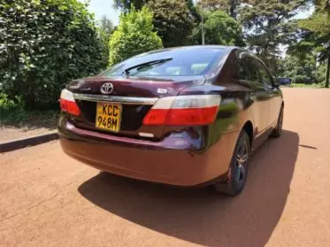 Toyota Premio 
