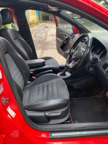 VOLKSWAGEN polo sedadan trend  ba ess