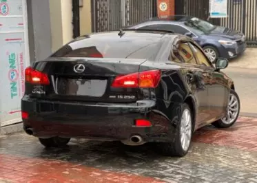 Lexus IS 250