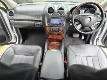 Mercedes-Benz ML 350
