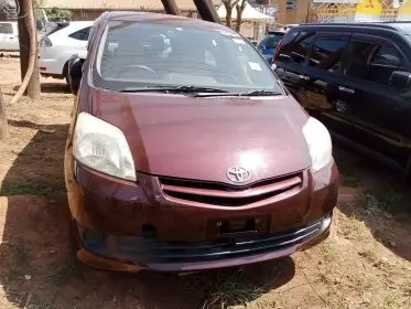 Toyota Passo Sette