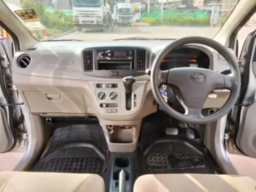 Toyota Pixis