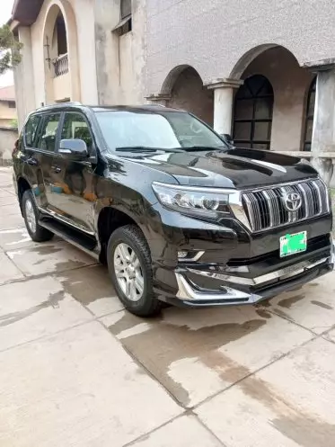 Toyota Landcruiser Prado