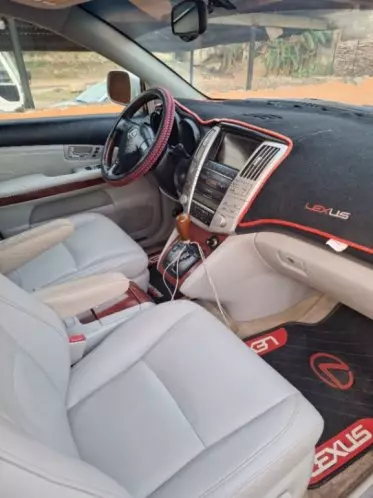 Lexus RX 330