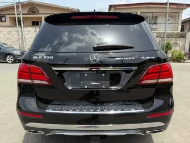 Mercedes-Benz GLE 350