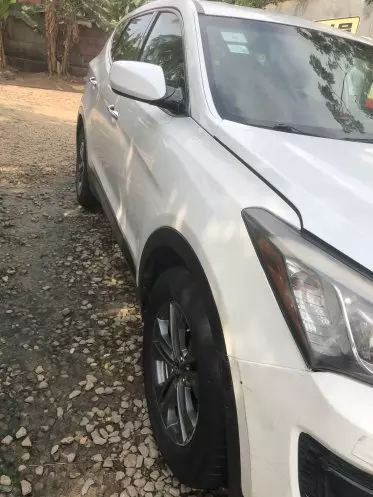 Hyundai Grand Santa Fe