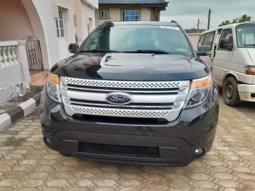 Ford Explorer