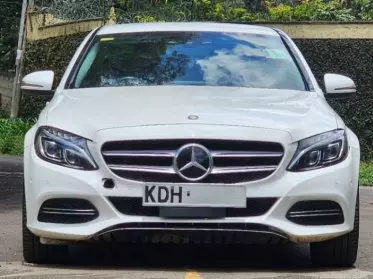 Mercedes-Benz C200