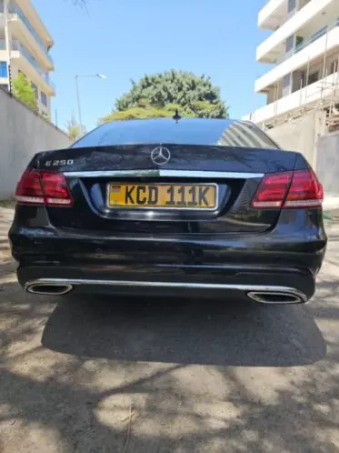 Mercedes-Benz E250