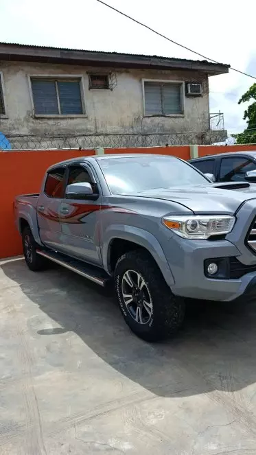 Toyota Tacoma