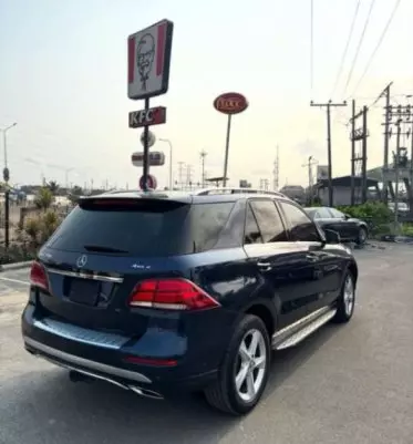 Mercedes-Benz GLE 350