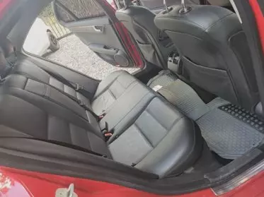 Mercedes-Benz C200