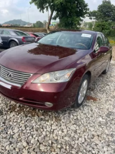 Lexus ES