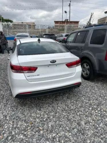 KIA Optima