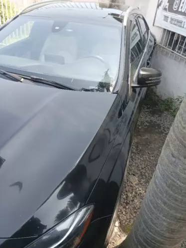 Mercedes-Benz 250