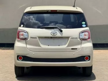 Toyota Passo Moda