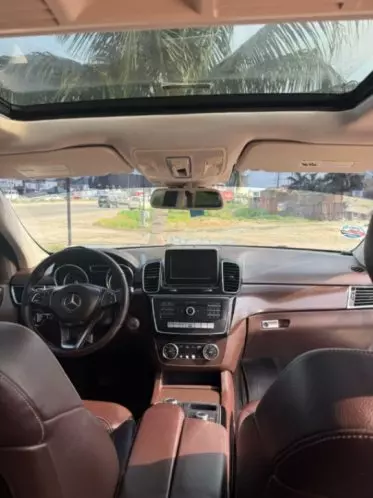 Mercedes-Benz GLE 400