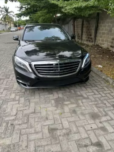 Mercedes-Benz S 550
