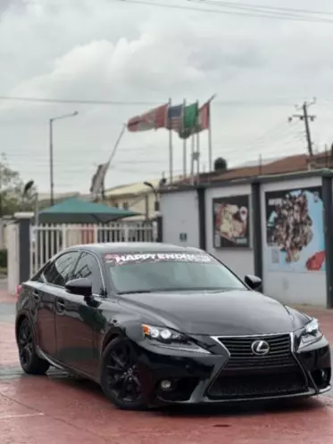 Lexus IS 200